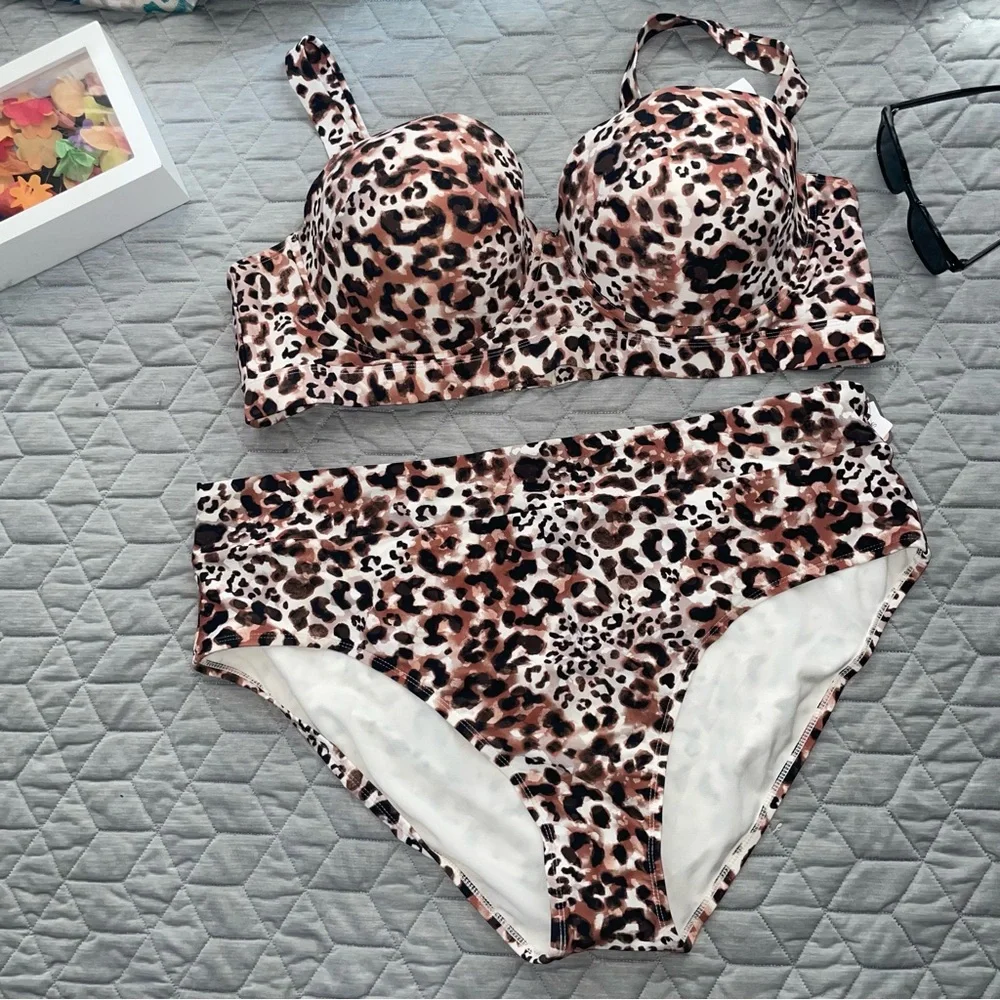 NWT Bikini Leopard Time and Tru Women Plus Size 3X24W-26W swimsuit bathing suit